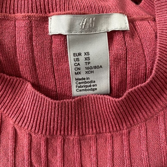 H&M Pink Ribbed Long Sleeve sweater Size XS - Picture 5 of 5